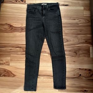 Levi’s 721 High Rise Skinny Jeans